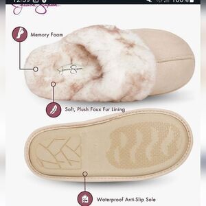 Jessica Simpson- FAUX FUR HOUSE SLIPPERS WOMEN SIZE Small